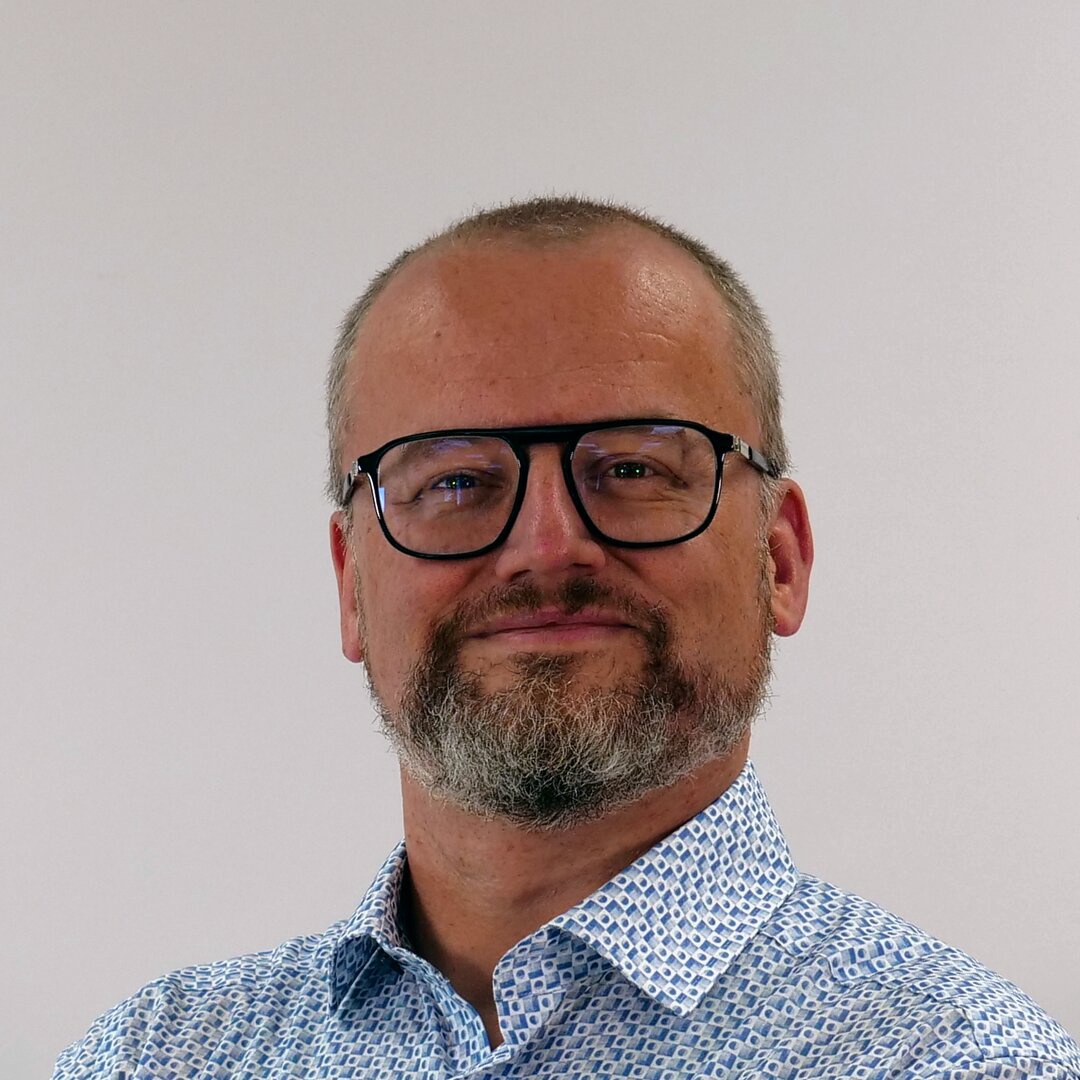 Mag. Bernhard RAPOLD